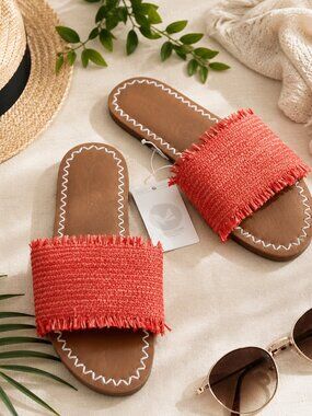 NWT‎ Universal Thread Coral Raffia Slide Sandals Fringe Summer